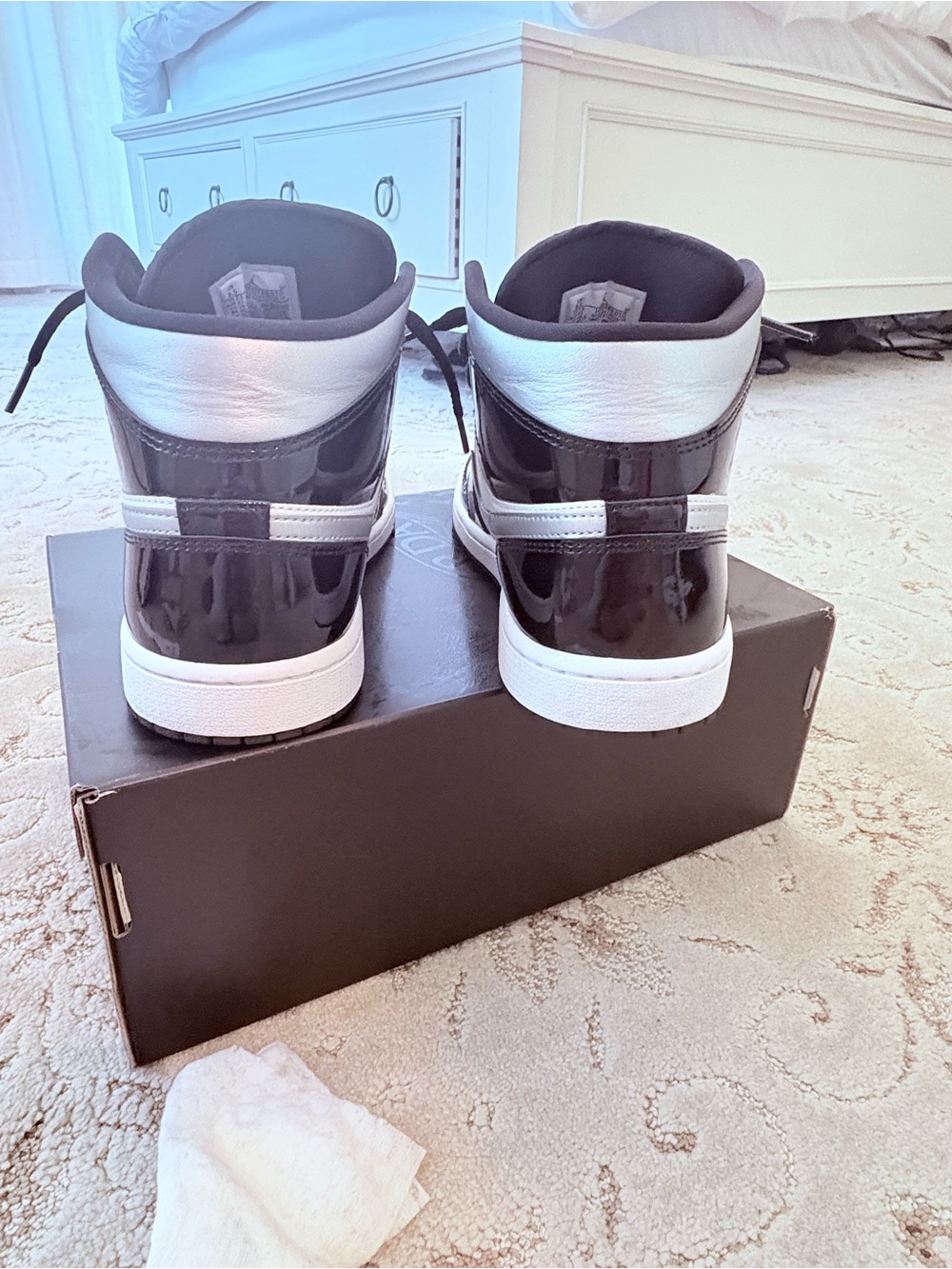 Nike Black White Silver Air Jordan 1 Mid Sneakers - Picture 4 of 11